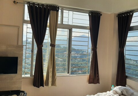HOTEL SILVER CRESCENT