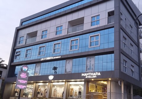 LILLY RIBERA RESIDENCY