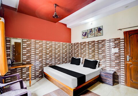 Hotel O INDRA KAMAL RESIDENCY INN UP Roadways Bus Stand