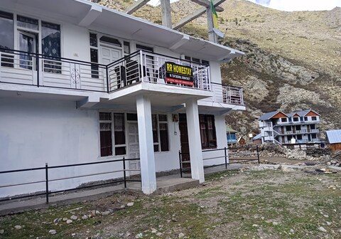 RR HOMESTAY CHITKUL