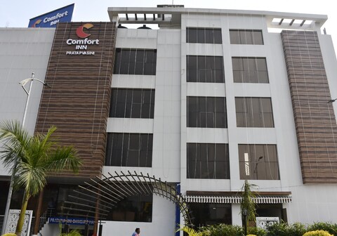 Comfort inn pratapvasini
