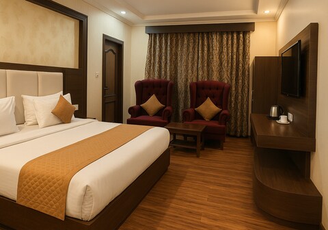 Hotel Jagdish Residency @ 2 mins drive to Railway Station