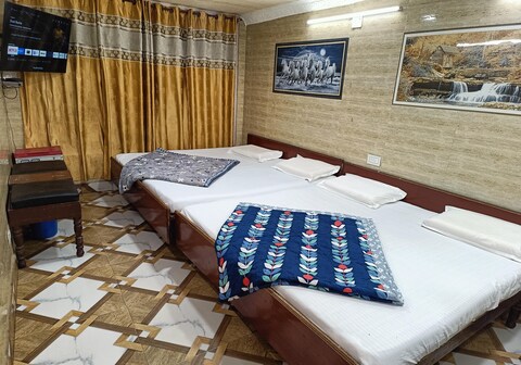 Hotel Jandyal
