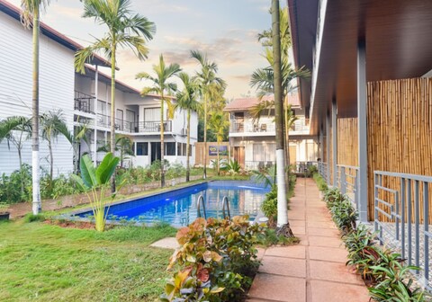 FabHotel Morjim Bliss - Nr. Morjim & Ashwem Beach
