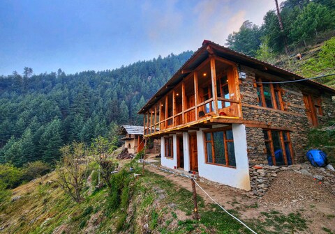 Green Sanctuary Farmstay Sainj