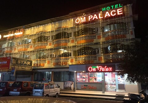Hotel Om Palace