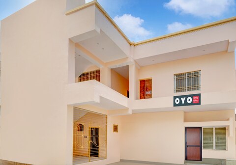 Hotel O Radhe Shyam Guest House