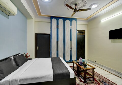 Hotel Luhakana Palace