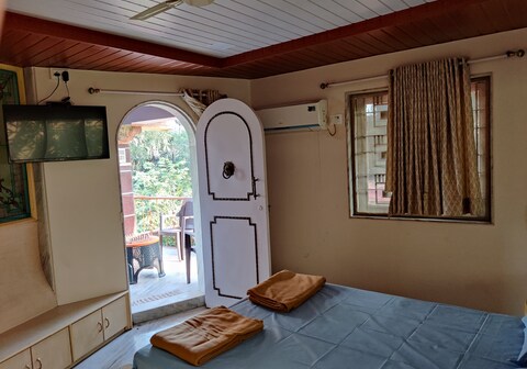 Royal Ambience Holiday Home