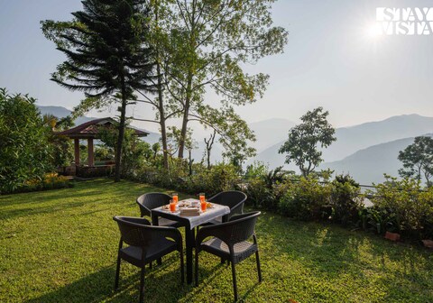 StayVista at Thangsing Farmhouse