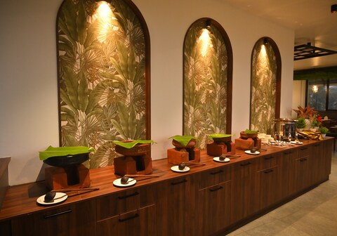 Boulevard Luxury Hotel