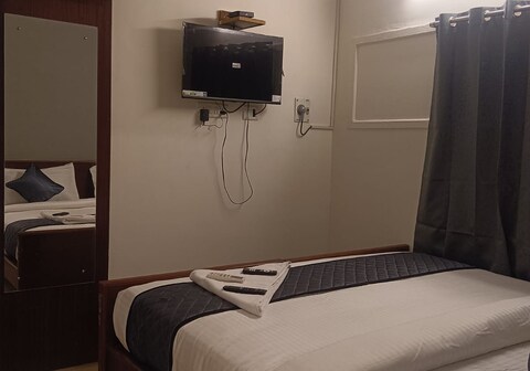 BLESSINGS SELECT DLF