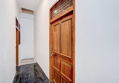 SPOT ON Trivedi Hotel