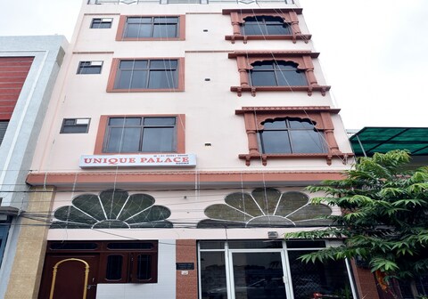 UNIQUE PALACE GUEST HOUSE