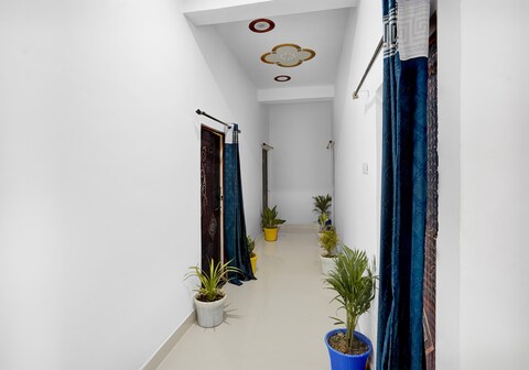 SPOT ON Aarya Guest House