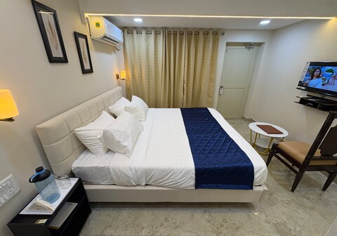 Amirtha inn by zeeyatt Regency