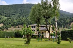 Whistling Woods Eco Resort, Sonmarg Whistling Woods Eco Resort, Sonmarg