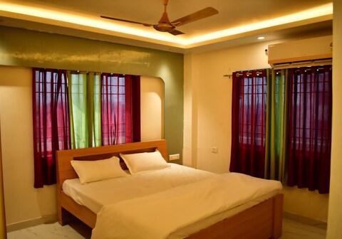 Sagar Luminoire Hotel