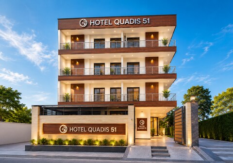 Hotel Quadis 51