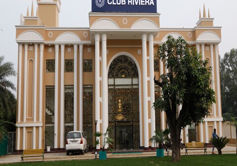 Club Riviera