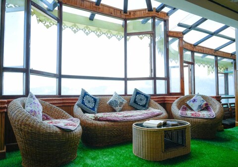 Hotel O HOME Maruti Luxury Homestay