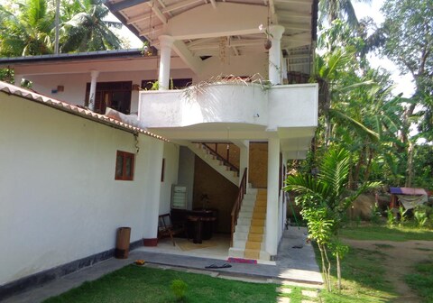 Yoho Pahalagawattha Homestay