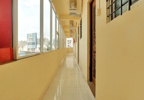 Hotel O by OYO Jayraj Executive