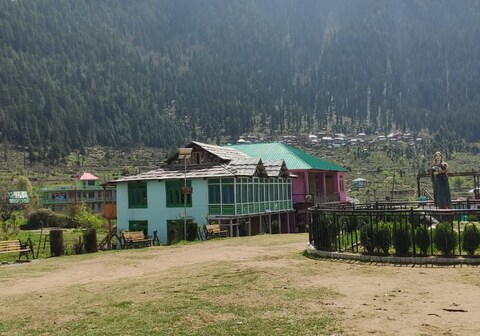 Paradise Doors Homestay