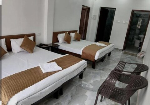 The Shiva Inn
