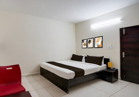 Hotel O by OYO Dwarka Comfort
