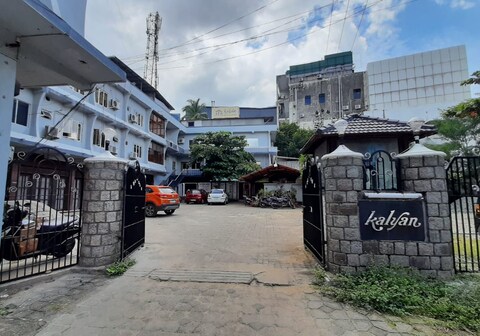 Kalyan Tourist Home