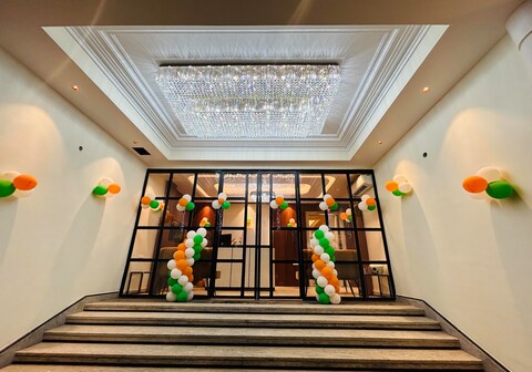 HOTEL PLATINUM