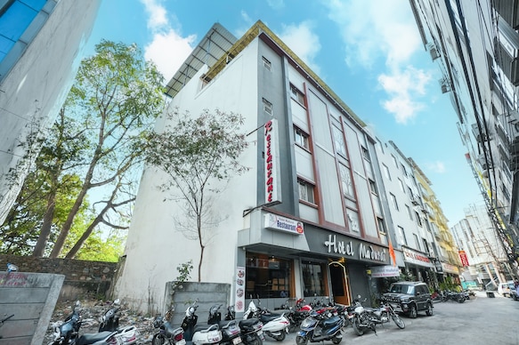 Hotel Madurai near Central Bus Stand, Udaipur