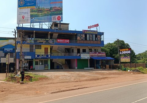 Kubera Rooms and restaurant