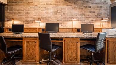 Best Western Plus Saddleback Inn & Conference Center