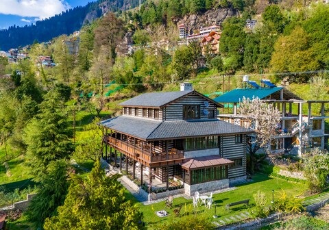 StayVista at Snowdrop House