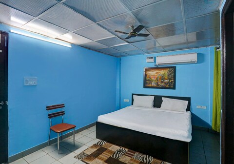 Hotel O Golden Home Stay Near Lotus Temple