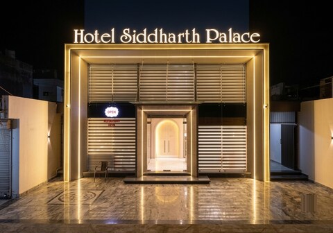 HOTEL SIDDHARTH PALACE