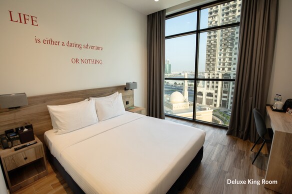 Kingsgate Al Jadaf by Millennium