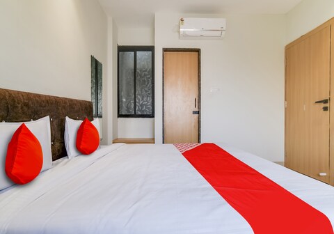 Hotel O Elite Residency