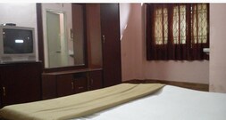 Hotel New Sai Priya Inn, Hyderabad Hotel New Sai Priya Inn, Hyderabad