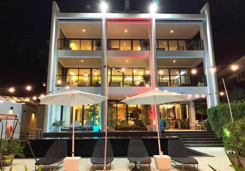 See Sea Villa Phuket (SHA+)