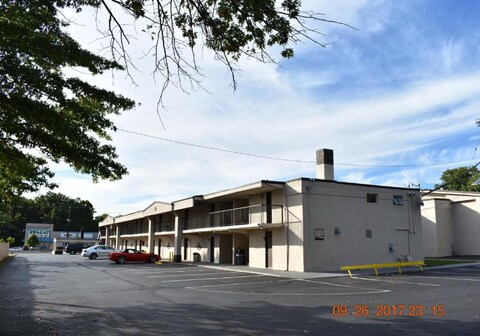 MHO Hotel Bordentown