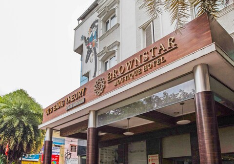 Brownstar Boutique Hotel