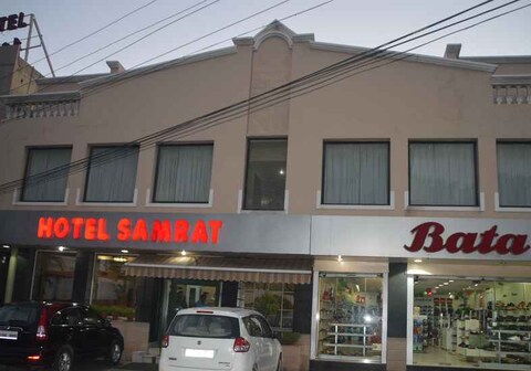 Hotel Samrat