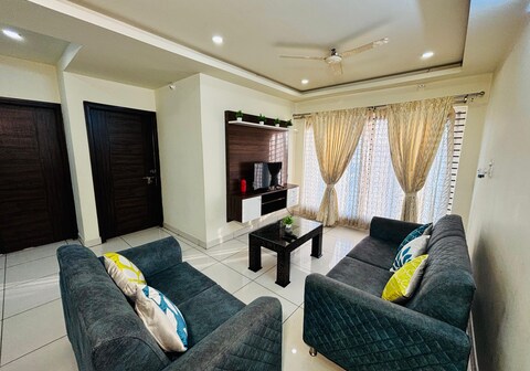 Silver wing service Apartment