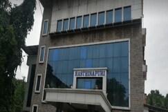 Hotel Hasthinapuri inn Thamarassery, Calicut (Kozhikode) Hotel Hasthinapuri inn Thamarassery, Calicut (Kozhikode)