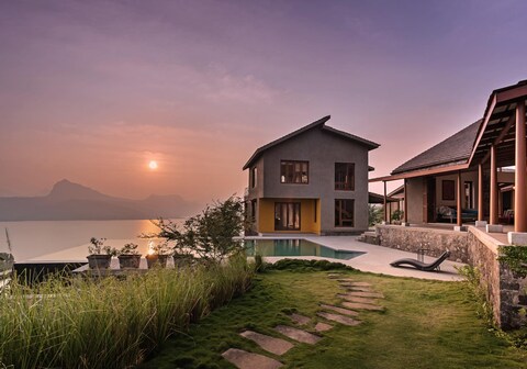 LohonoStays Om Anantha