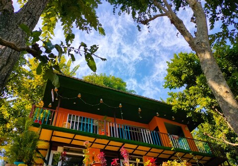 Aaron Patho Homestay