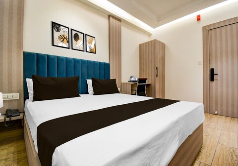 Super Townhouse Bairhana Road Prayagraj